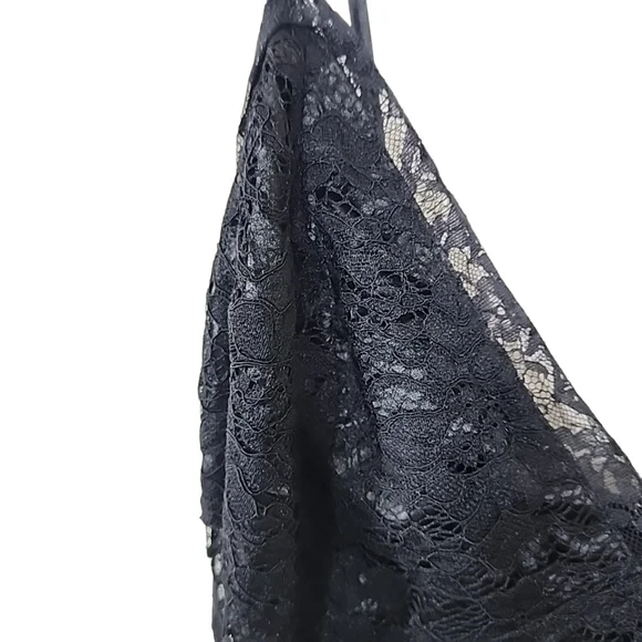 FASHION Nova Lace cargo Jumpsuit. Size 1x - Picture 4 of 8